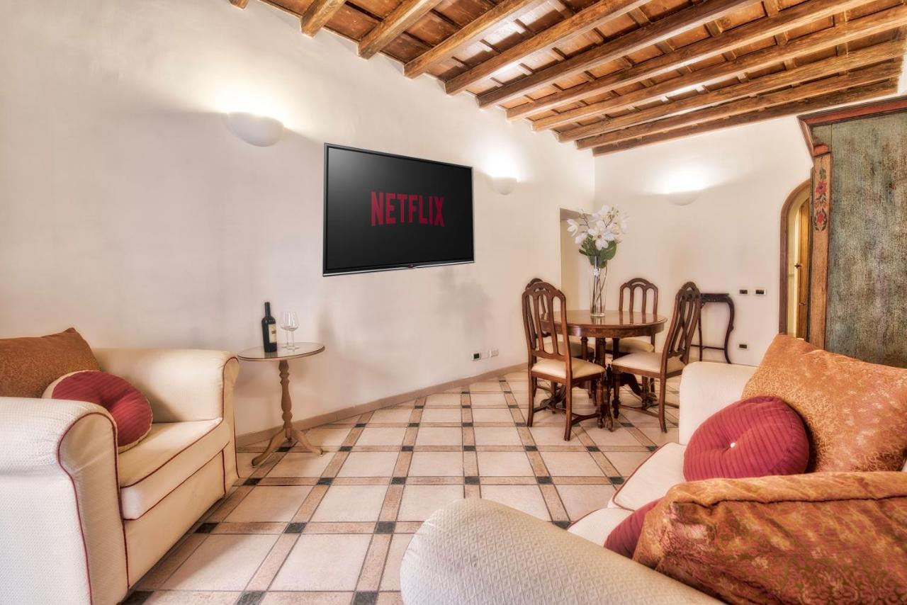 רומא Cozy Navona Apartment מראה חיצוני תמונה